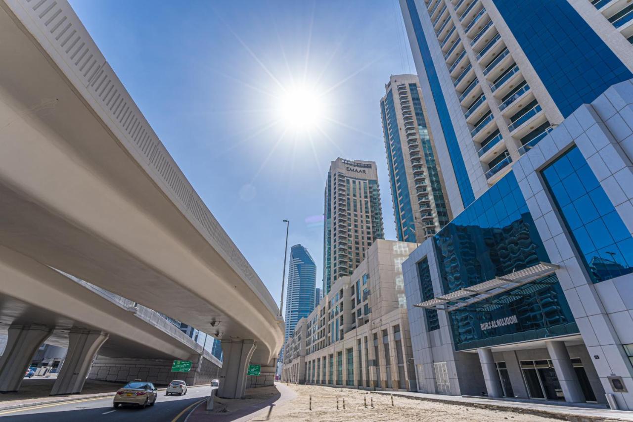 Higuests - Spacious Studio With City Views Near Dubai Mall Exterior foto